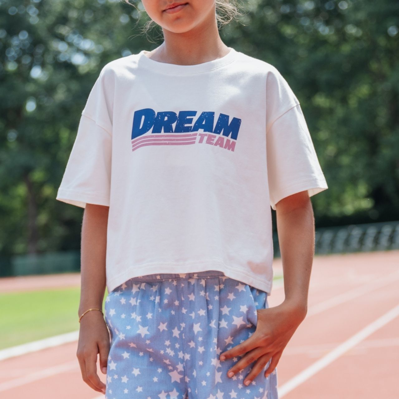 COS I SAID SO - DREAM TEAM 有機棉短版短袖上衣 ❘ 現貨尺寸: 4Y~9Y