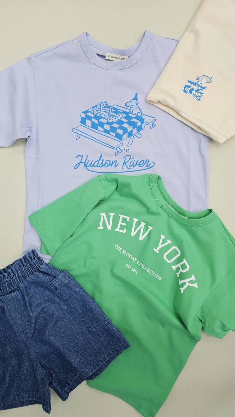 The Sunday Collective 有機棉寬版短袖T-shirt - - 哈德遜河邊野餐的狗狗 - 粉紫 3Y & 4-5Y