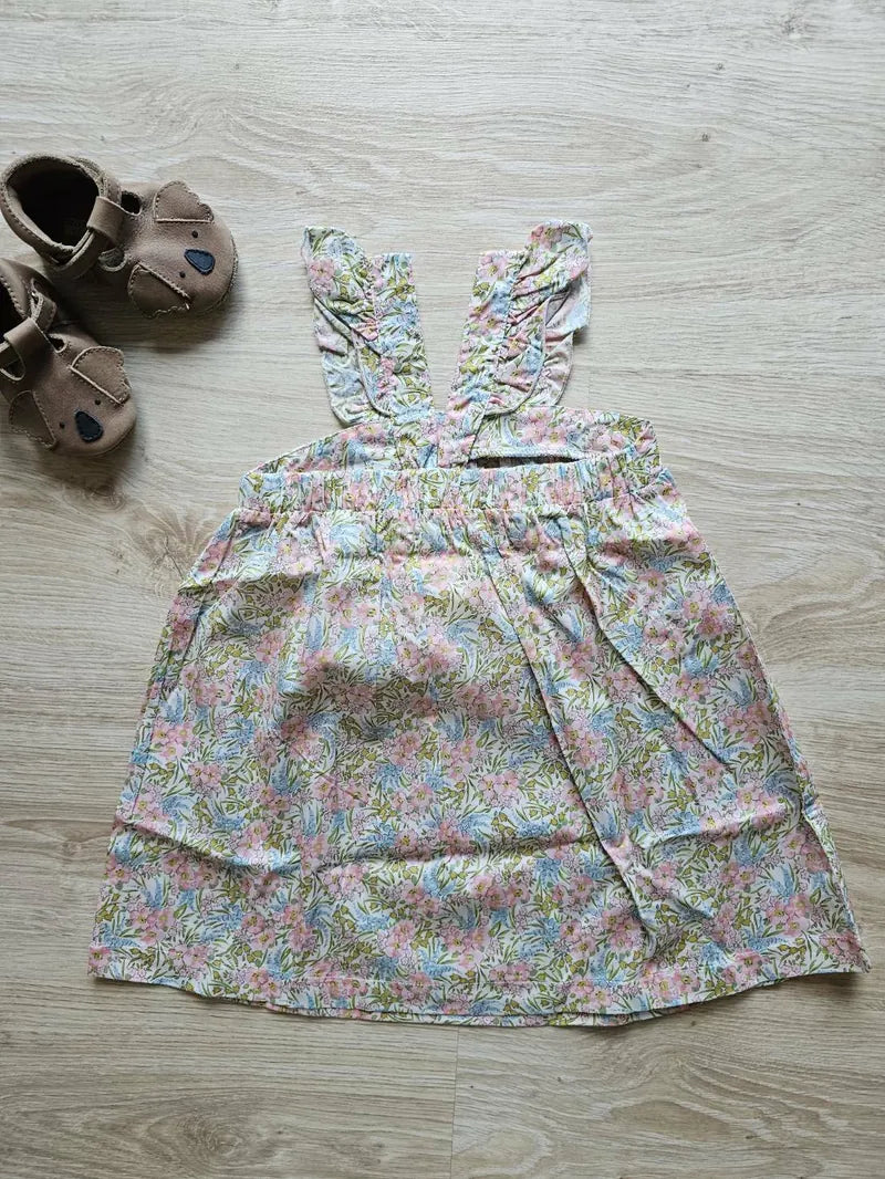 La Petite Collection - 荷葉邊肩帶無袖洋裝 - Liberty 花布 SWIRLING PETALS 4Y (最後一件)