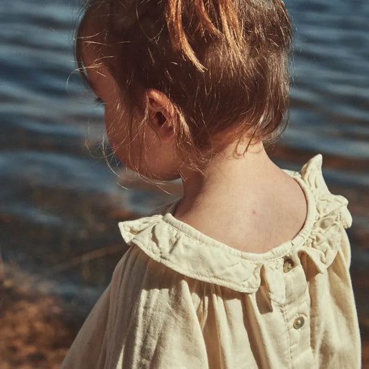 Poudre Organic 100%有機棉荷葉領兩穿薄長袖上衣 杏仁牛奶白 12M & 18M (各最後一件)