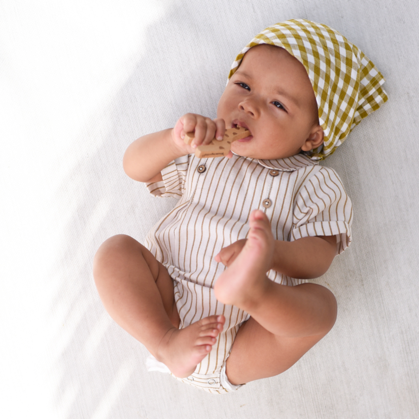 Lililotte 100%有機棉短袖條紋連身包屁衣 9-12M & 12-18M (各最後一件)