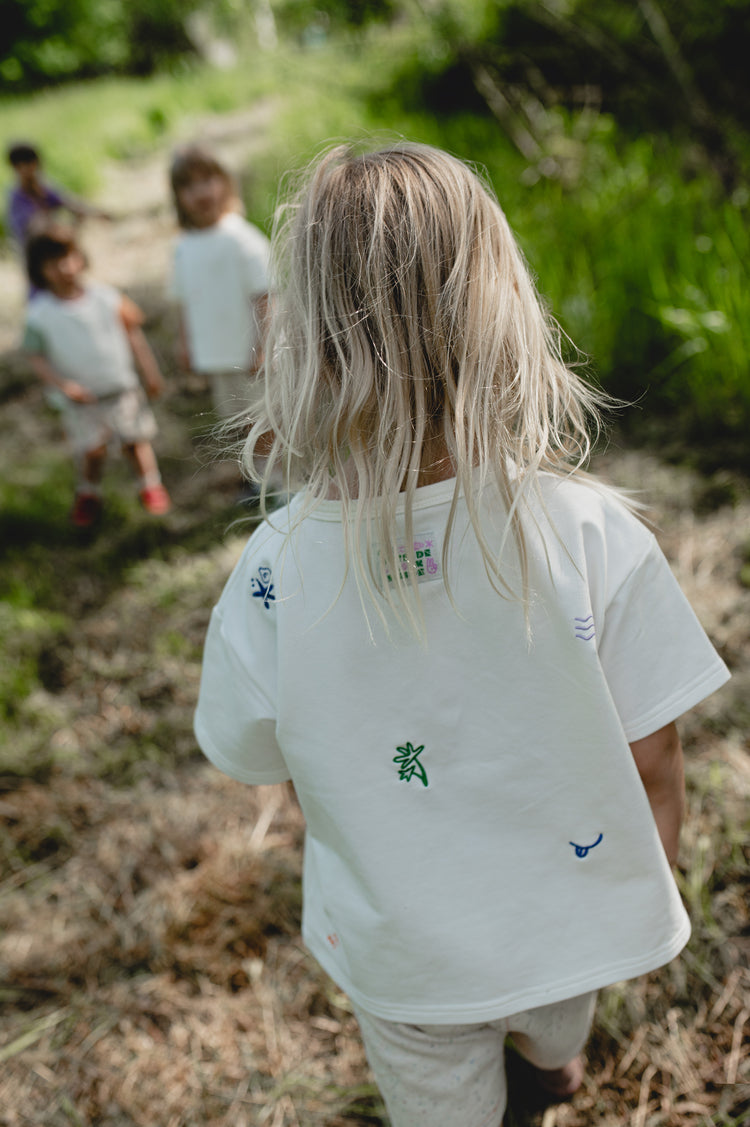 Happymess 有機棉經典短袖T-shirt - 可愛刺繡圖案 (1Y~8Y)