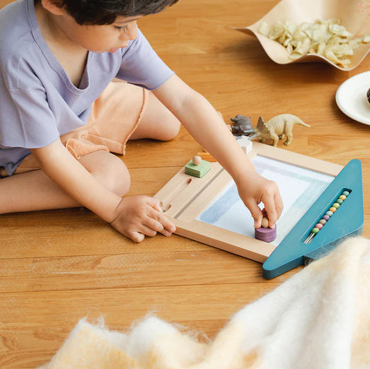 (限宅配)Kiko+&gg* - Oekaki House 木製磁性畫板 - 藍綠色小屋 (車車)