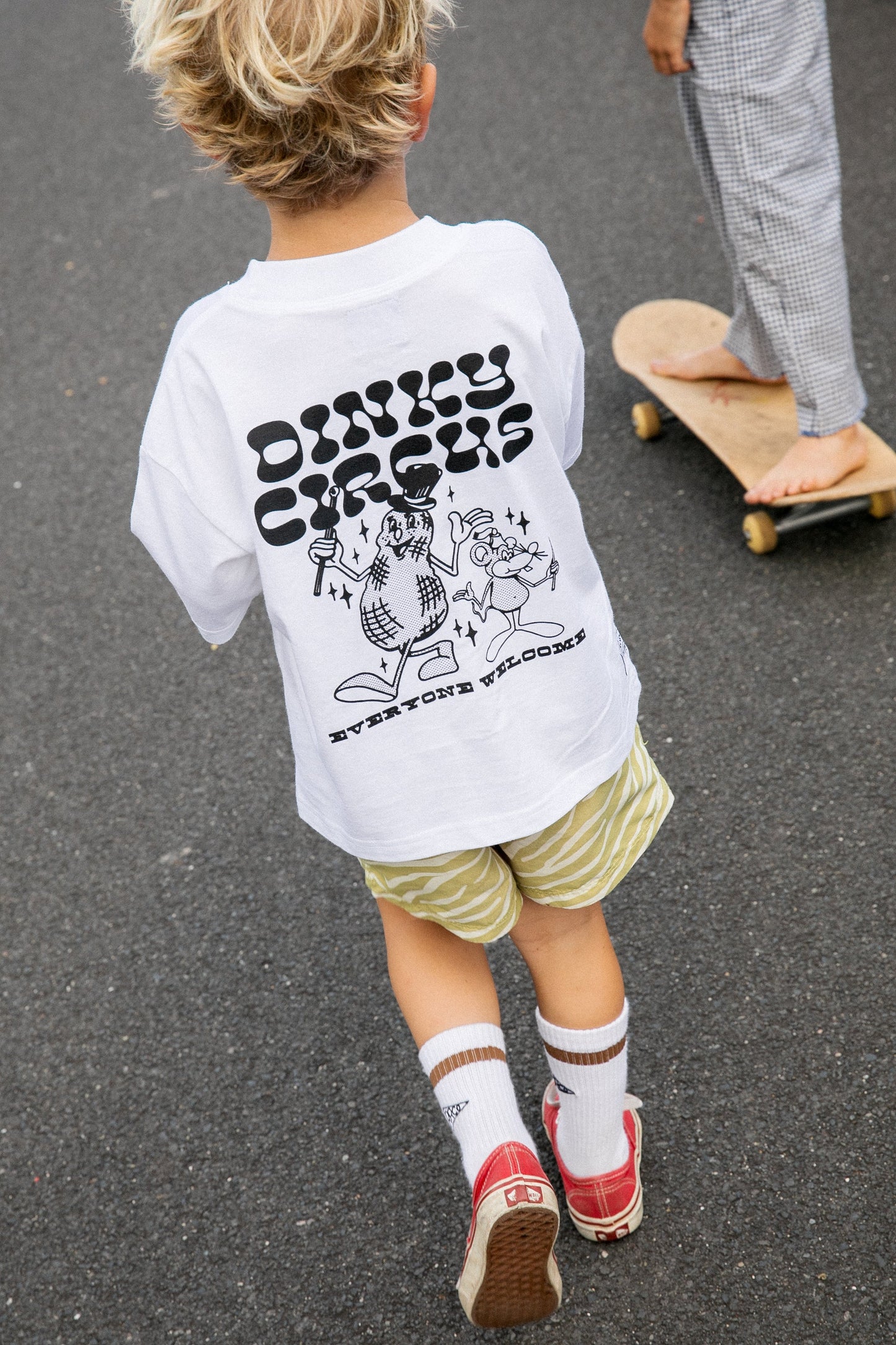 Dinky Circus 100% 有機棉白色短袖T-shirt - EVERYBODY WELCOME TEE 3-4Y&5-6Y
