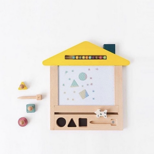 (限宅配)Kiko+&gg* - Oekaki House 木製磁性畫板 - 黃色小屋 (狗狗) (最後一件)