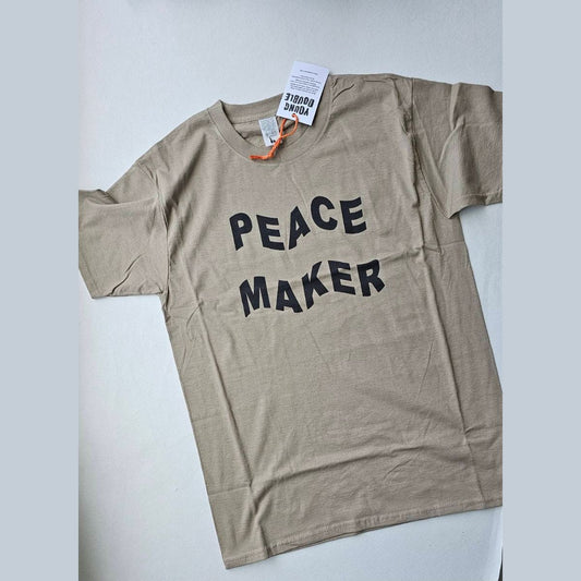 Young Double -100%純棉 Peace Maker 中性短袖T-shirt 大人款 - Sand ❘ 現貨尺寸: S & M