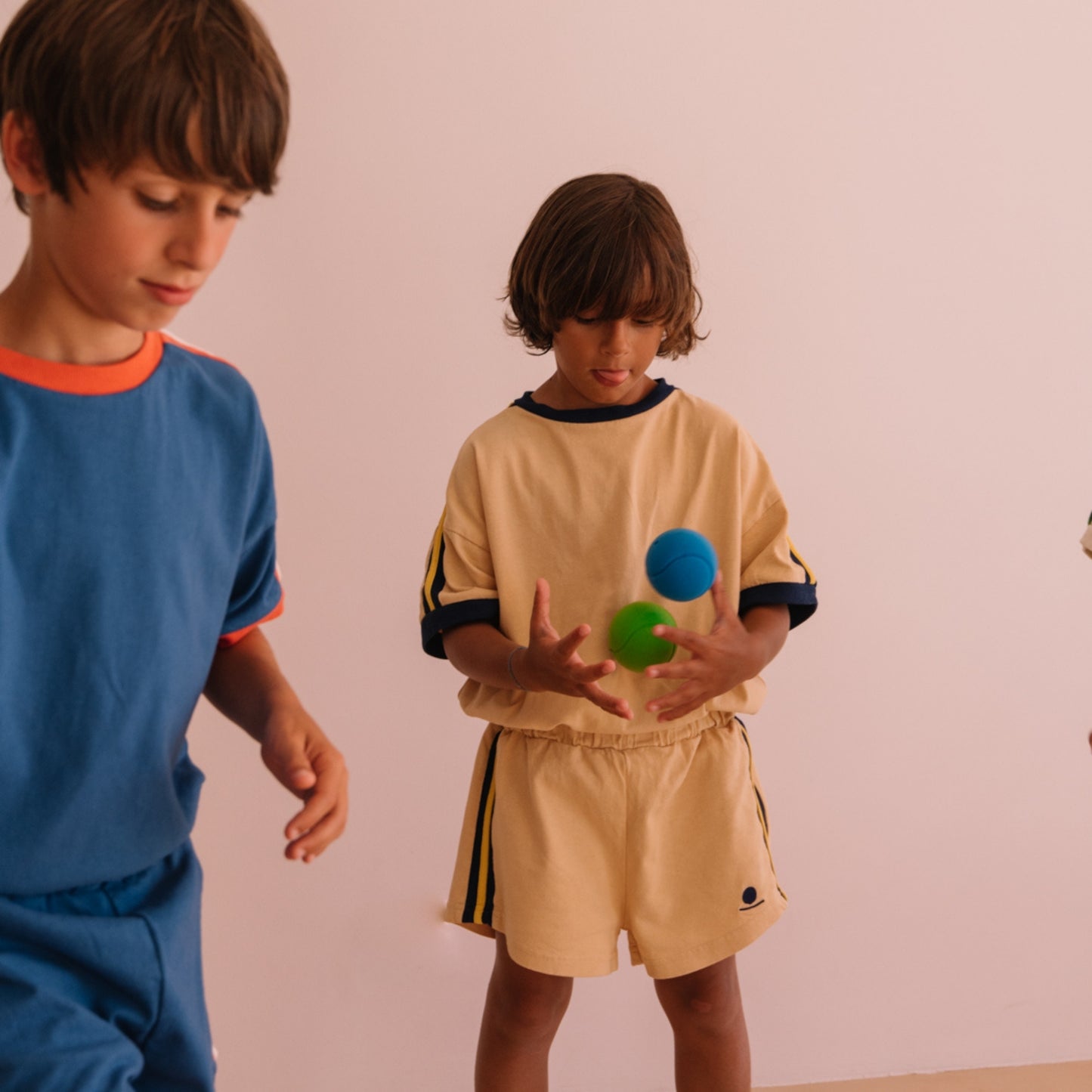 We are kids 100%有機棉短袖T-shirt SAND  ❘ 現貨尺寸: 2Y~9Y
