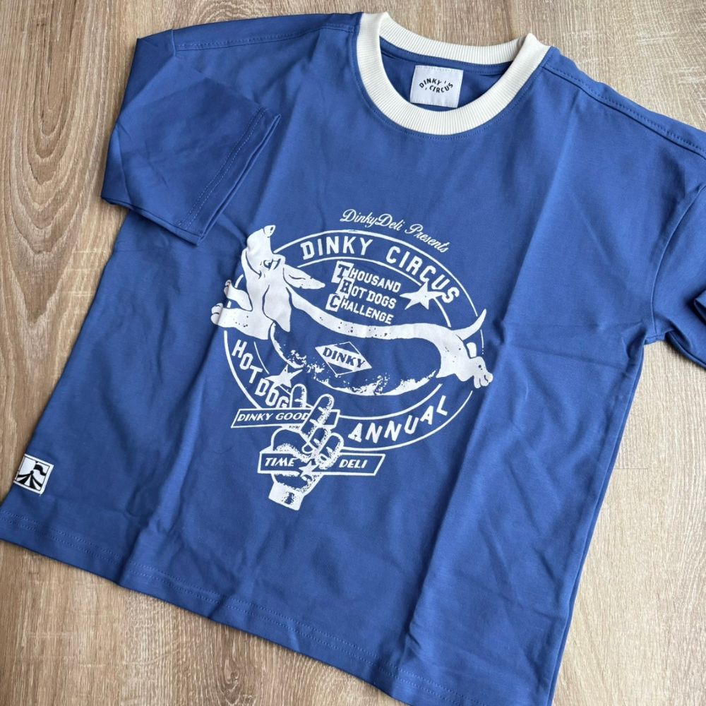 Dinky Circus 大胃王熱狗挑戰賽印花寬鬆短袖 t-shirt - 航海藍  ❘ 現貨尺寸: 2Y~9Y