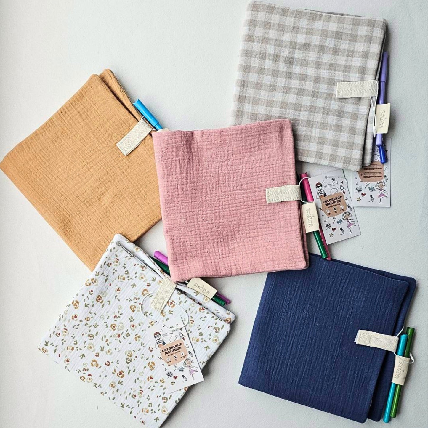 Mazzanne 法國製可水洗著色本