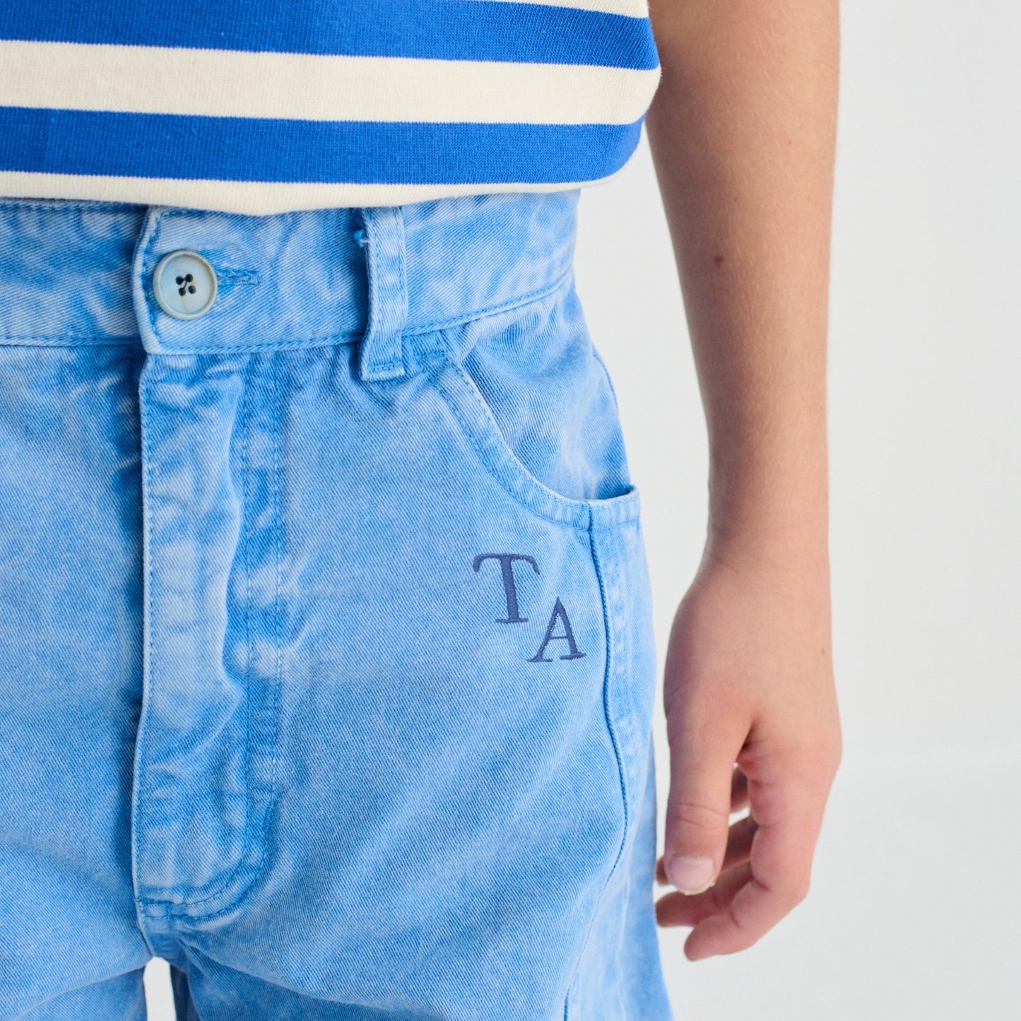 True Artist 100%純棉 Lichen Blue 長褲 ❘ 現貨尺寸: 4Y~9Y