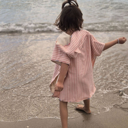 Lilinoa 100% 純棉兒童連帽連身浴袍 - 粉紅條紋  ❘ 現貨尺寸: Size 1 (0-4Y) / Size 2 (4-6Y)