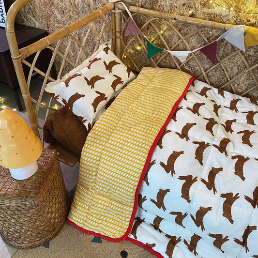 (預購)Tiny Cosmo 100%純棉水洗棉被-小野兔（兩個尺寸: 兒童被 & 單人被 )