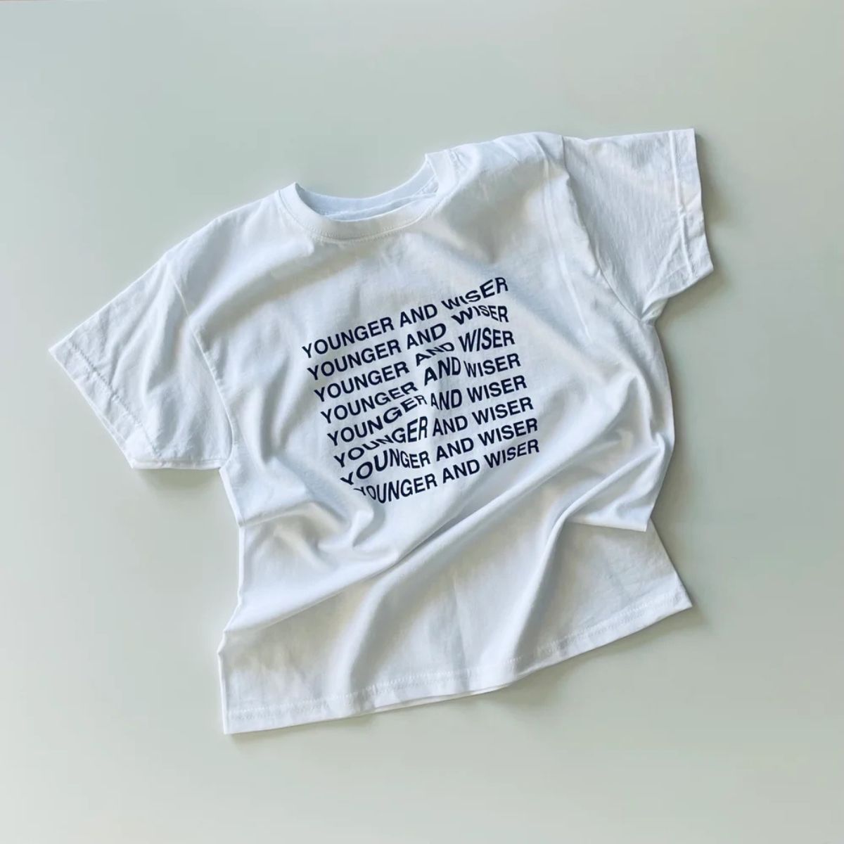 Young Double - 100%純棉Younger and Wiser 中性短袖 T-shirt ❘ 現貨尺寸:3Y~8Y