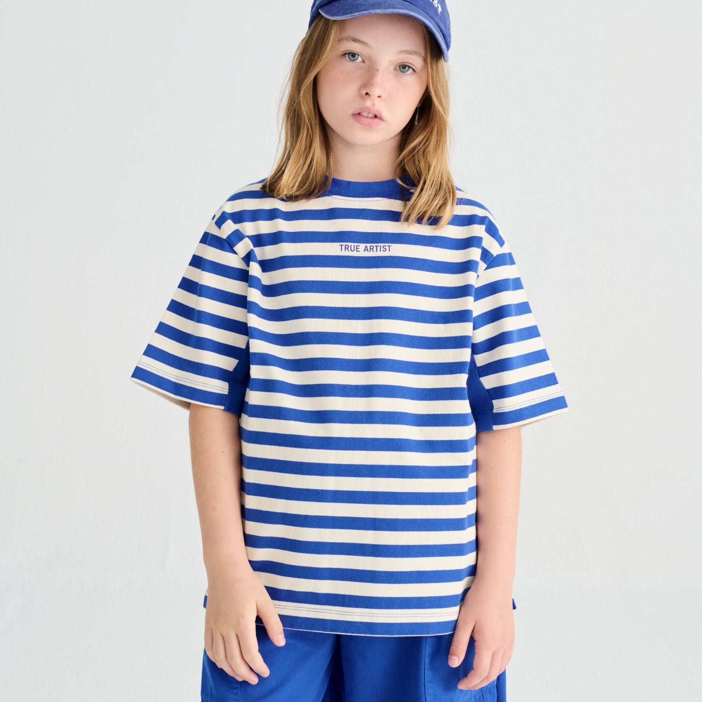 True Artist 100%純棉 Lapis Blue 條紋短袖 T-shirt ❘ 現貨尺寸: 4Y~11Y