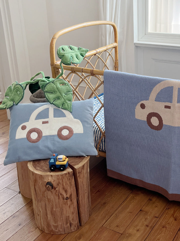 (預購商品) Creme enfant 復古童話刺繡靠墊 / 抱枕 -Lico