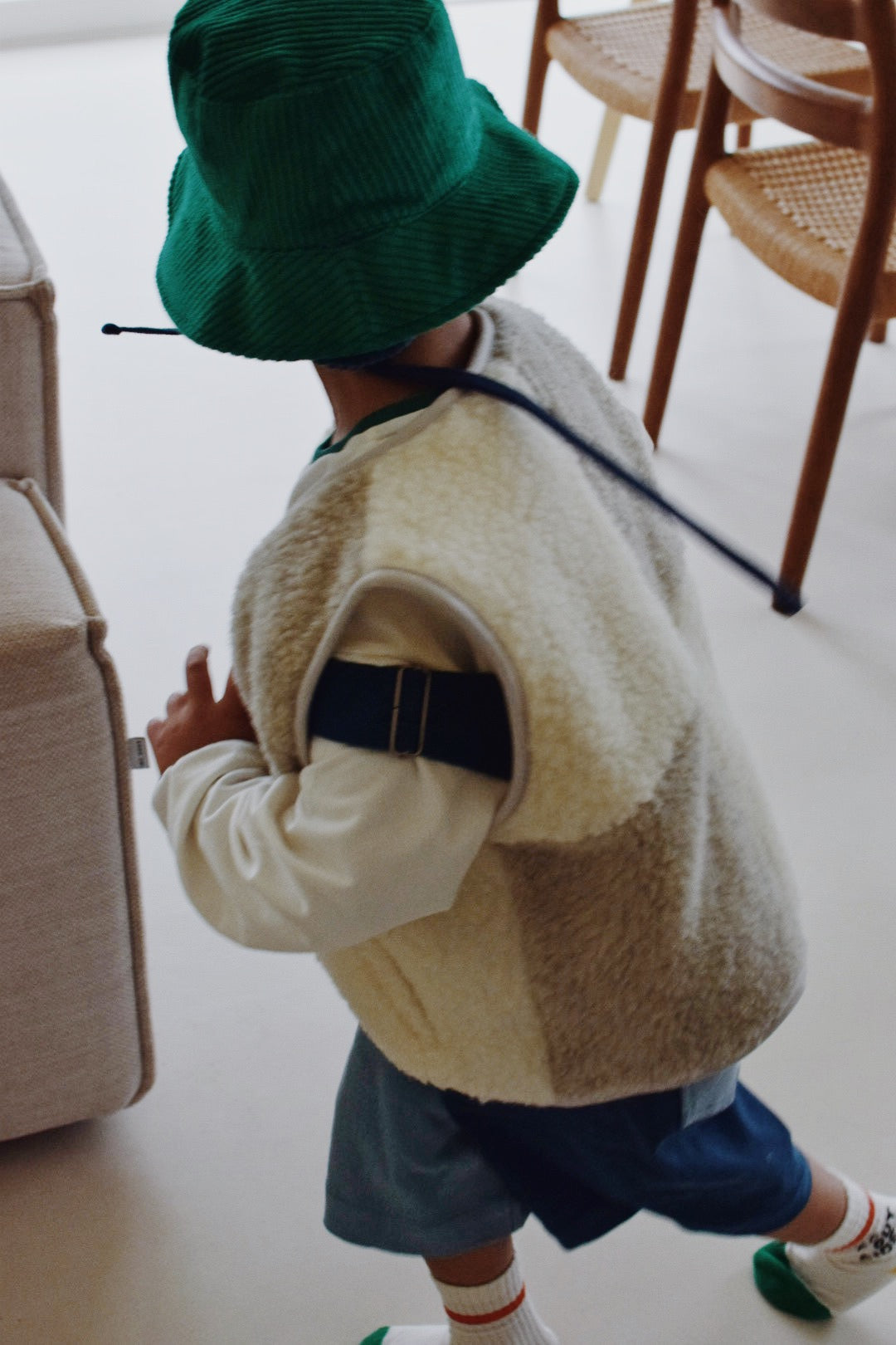 Happymess 100%美麗諾羊毛背心外套 - Kids in cream & grey ❘ 現貨尺寸:  1-2Y &  11-12Y