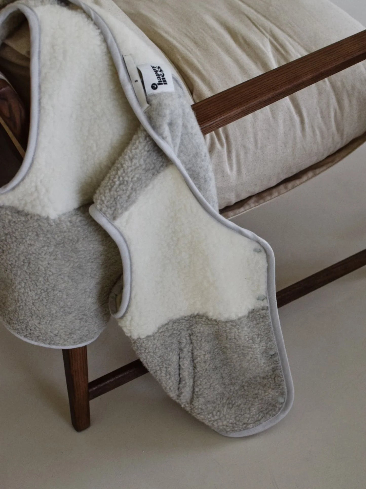 (預購) Happymess 100%美麗諾羊毛背心外套 - adult in cream & grey (XS~XL)