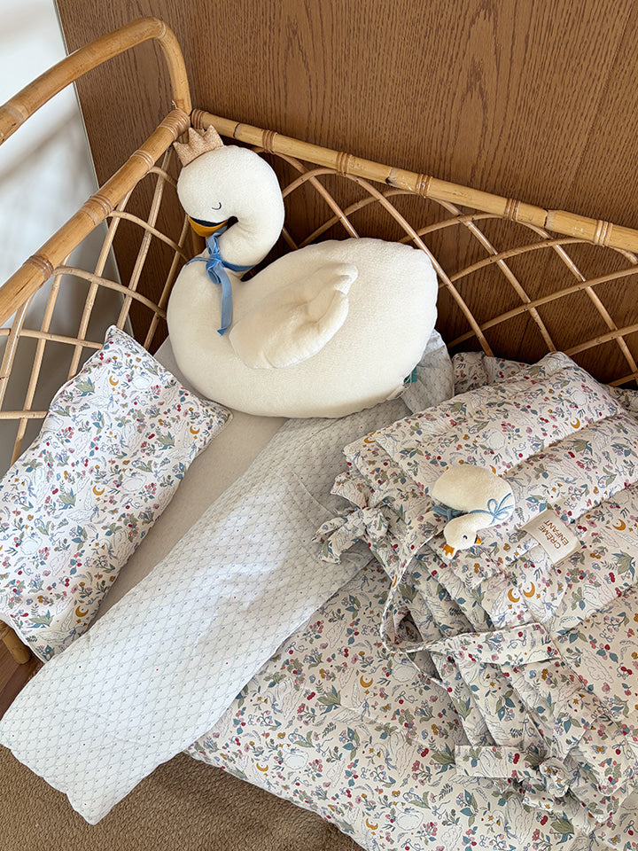 (預購商品) Creme enfant 有機棉天鵝造型刺繡姓名吊飾