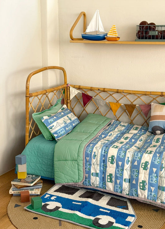 (預購)Tiny Cosmo 棉 × 莫代爾水洗鋪棉被- city life（兩個尺寸: 兒童被 & 單人被 ）