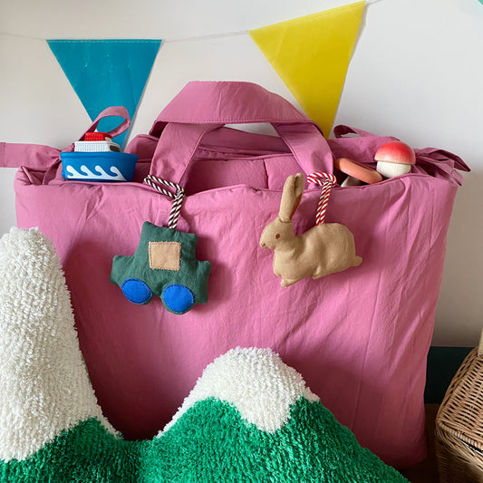 (預購) Tiny Cosmo 小兔子Anya姓名吊飾