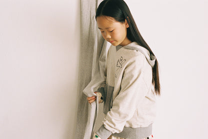 True Artist 100% 純棉連帽刷毛大學T  ❘ 現貨尺寸: 4Y~9Y / 12-13Y